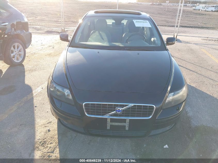 2004 Volvo S40 T5 VIN: YV1MS682342012782 Lot: 40849239