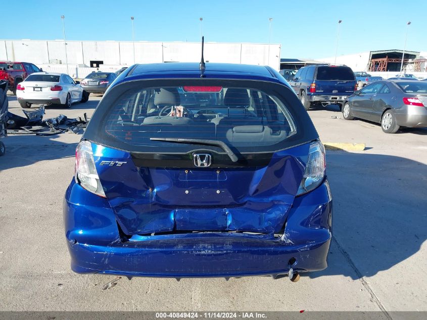 2013 Honda Fit VIN: JHMGE8G30DC076898 Lot: 40849424