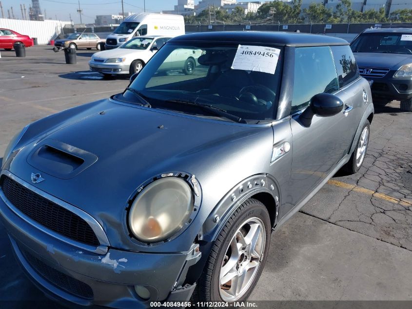 2010 Mini Cooper S VIN: WMWMF7C56ATZ74045 Lot: 40849456