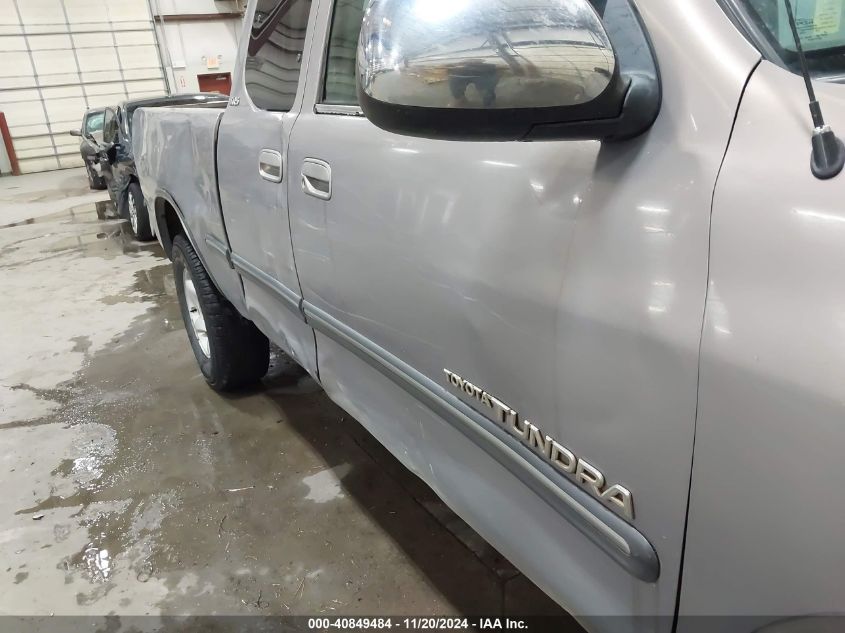 2000 Toyota Tundra Sr5 V8 VIN: 5TBBT4418YS004566 Lot: 40849484