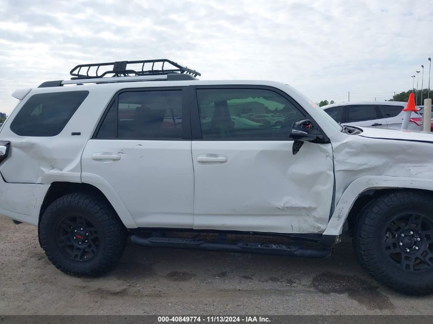 2021 Toyota 4Runner Sr5 Premium VIN: JTENU5JR7M5877853 Lot: 40849774