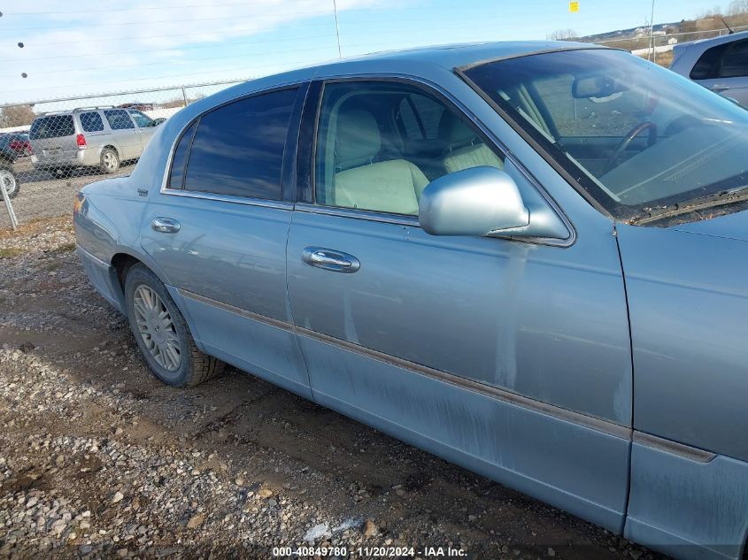 2006 Lincoln Town Car Signature Limited VIN: 1LNHM82W46Y626308 Lot: 40849780