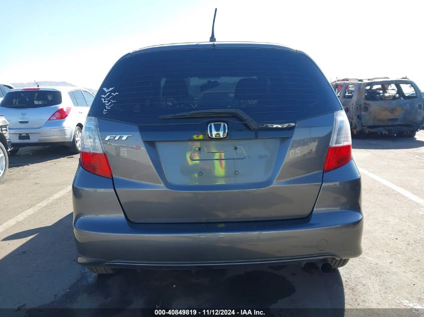 2013 Honda Fit VIN: JHMGE8H32DC040712 Lot: 40849819