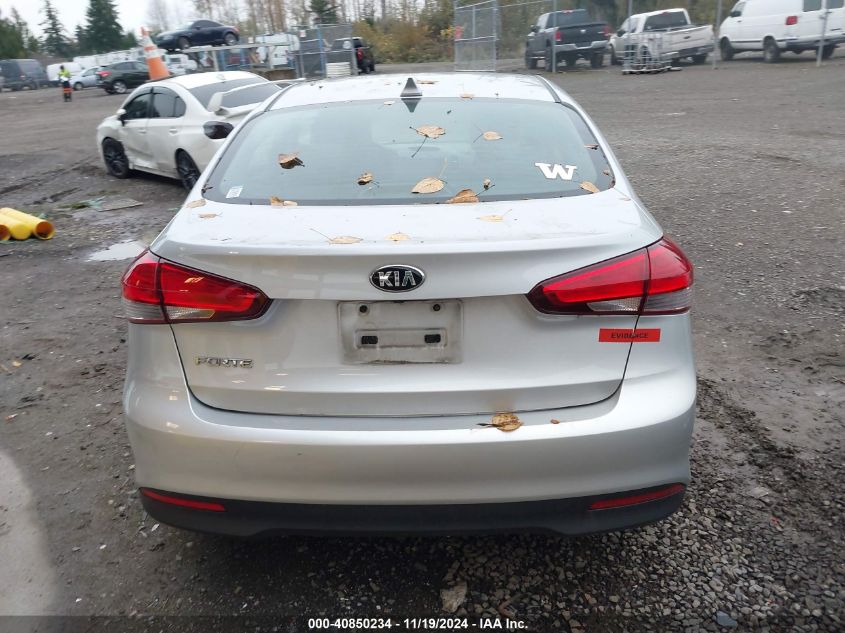 2018 Kia Forte Lx VIN: 3KPFL4A76JE262229 Lot: 40850234