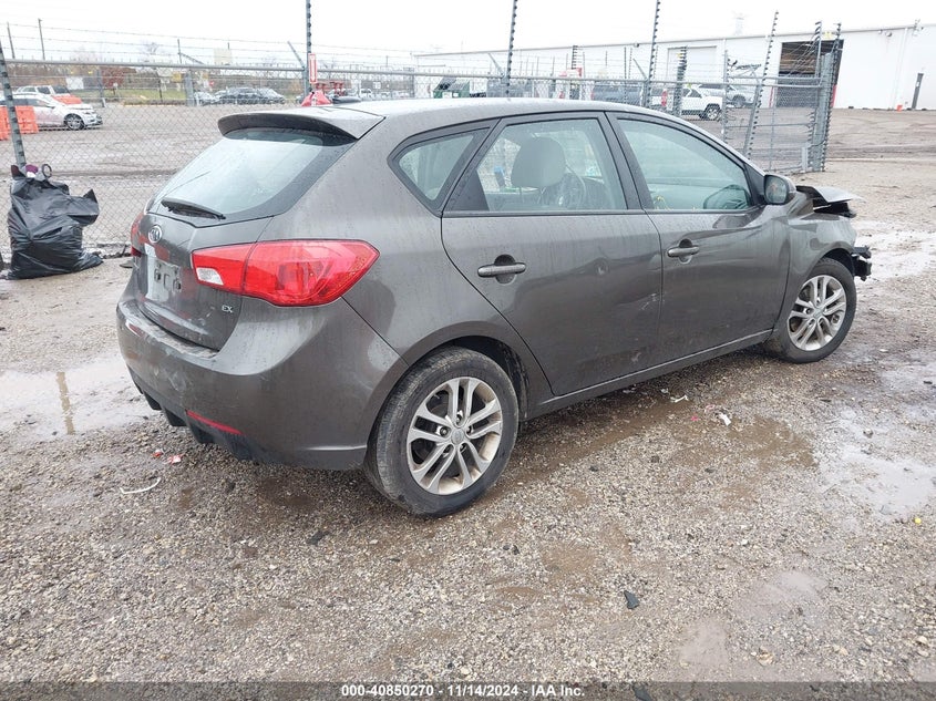 2011 KIA FORTE VIN: KNAFU5A24B5379292