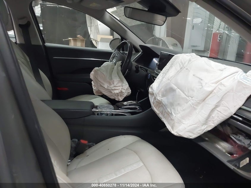 2020 HYUNDAI SONATA VIN: 5NPEH4J2XLH060705