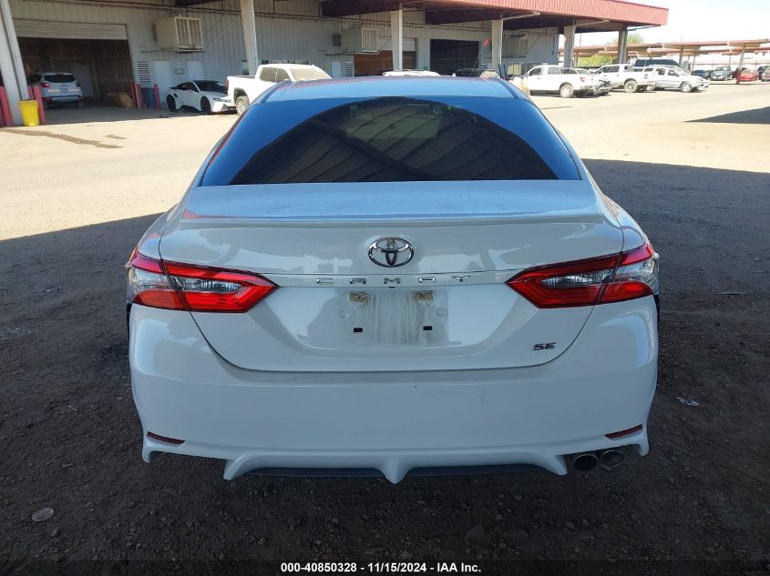 VIN 4T1B11HKXJU578923 2018 Toyota Camry, SE no.15