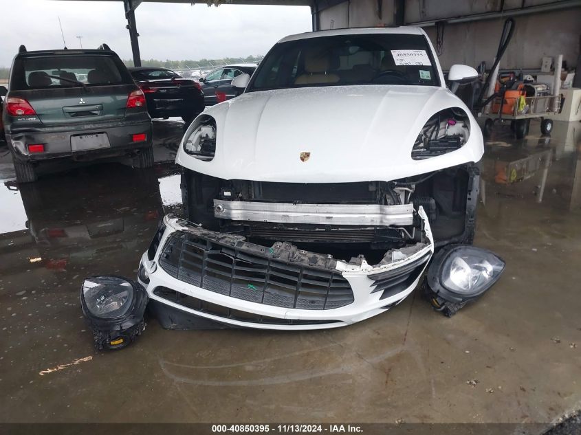 2017 Porsche Macan VIN: WP1AA2A58HLB02243 Lot: 40850395