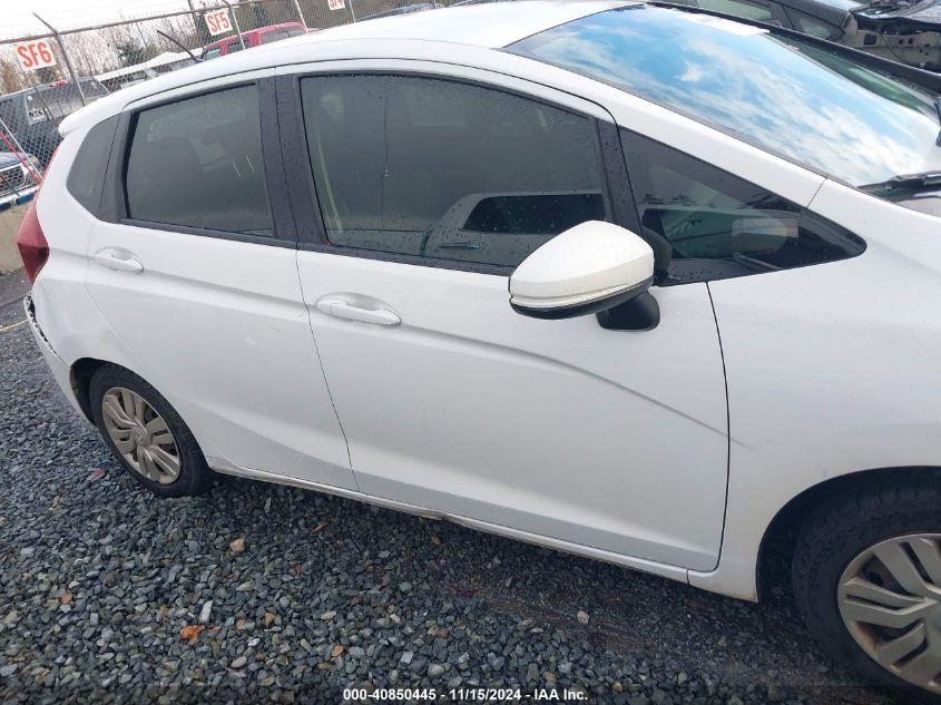 2015 Honda Fit Lx VIN: 3HGGK5H55FM743931 Lot: 40850445