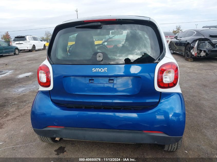 2016 Smart Fortwo Passion/Prime/Proxy/Pure VIN: WMEFJ5DA2GK069098 Lot: 40850576