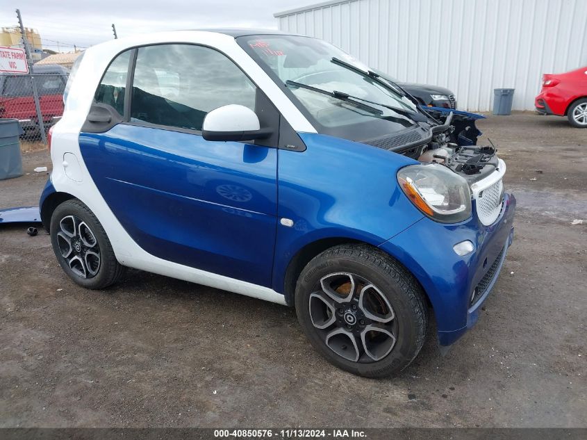 2016 Smart Fortwo Passion/Prime/Proxy/Pure VIN: WMEFJ5DA2GK069098 Lot: 40850576