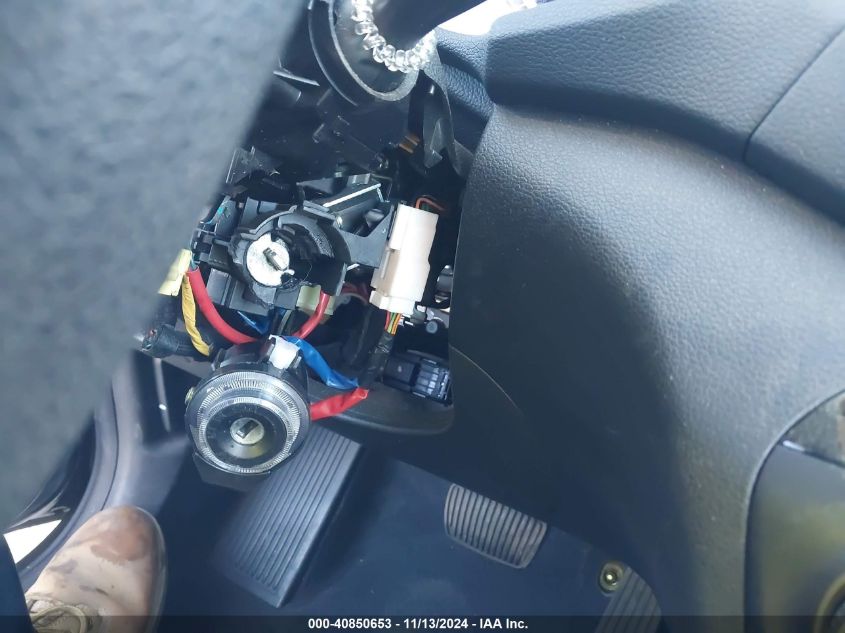 2017 HYUNDAI TUCSON SE - KM8J33A45HU487131