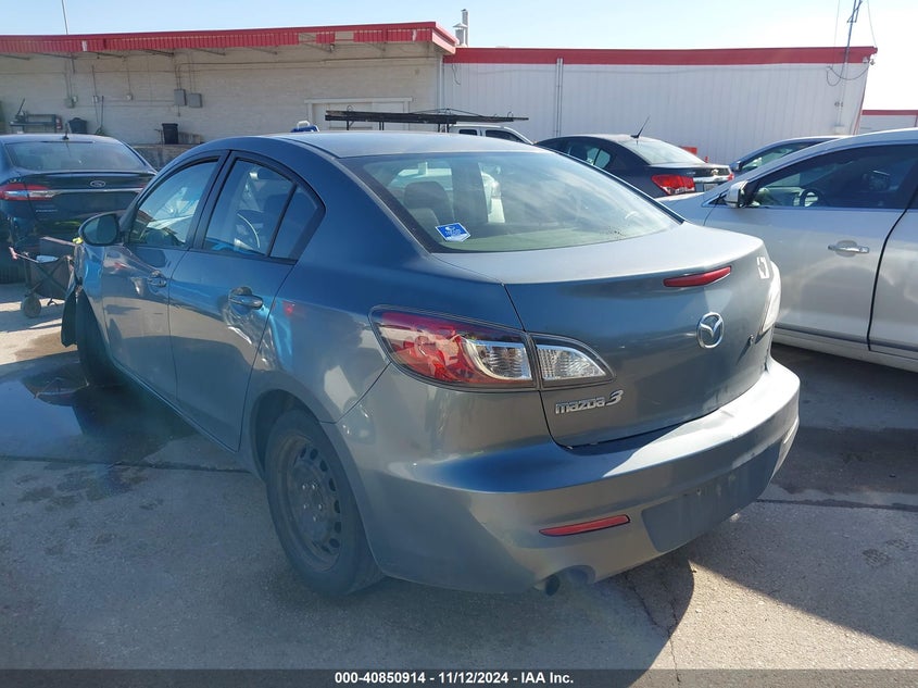 Vin: jm1bl1tf5d1795925, lot: 41340537, mazda mazda3 i sv 20133