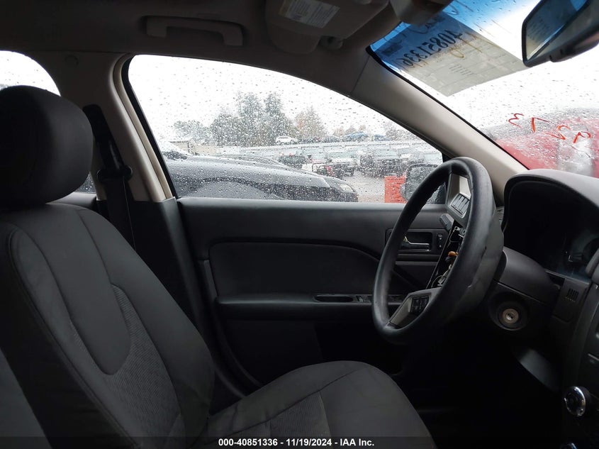 2011 FORD FUSION VIN: 3FAHP0HG4BR229273