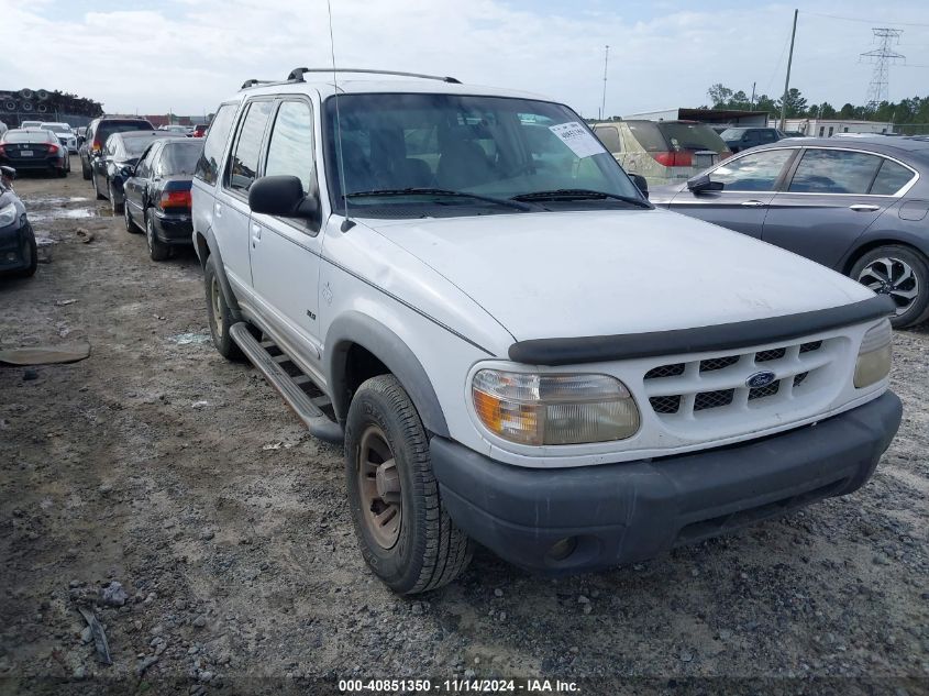 2000 Ford Explorer