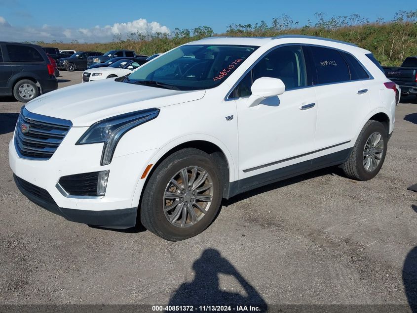 VIN 1GYKNBRS4HZ155422 2017 Cadillac XT5, Luxury no.2