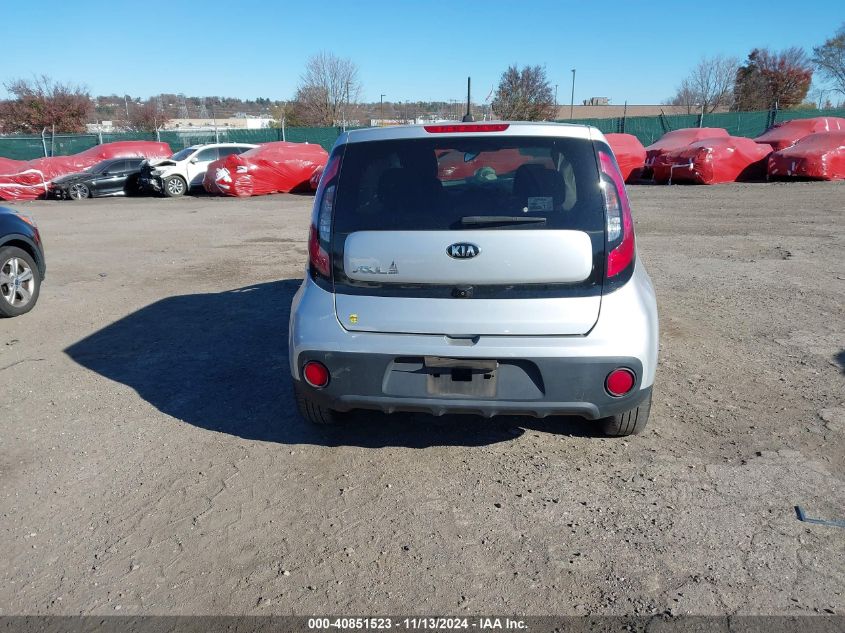 2018 Kia Soul VIN: KNDJN2A29J7570718 Lot: 40851523