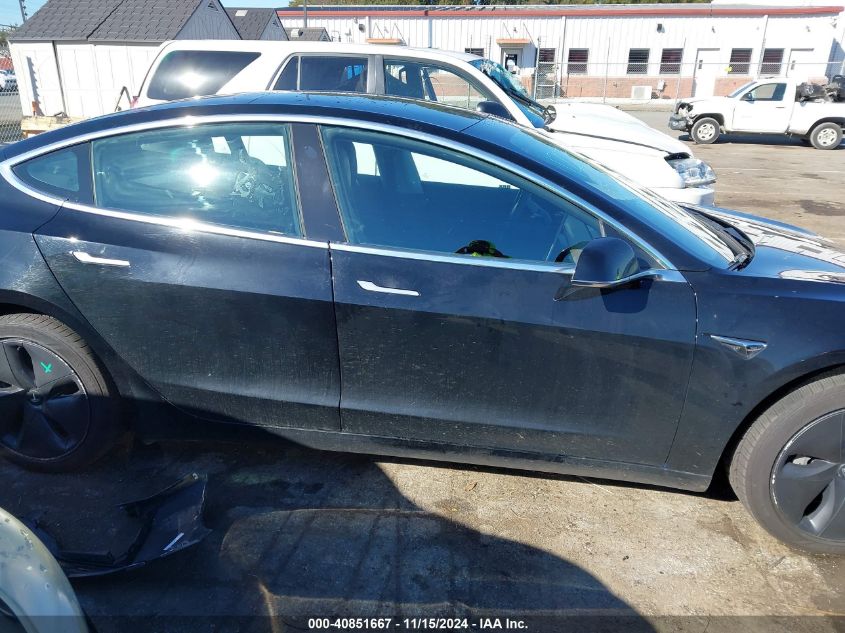 2019 Tesla Model 3 Long Range/Performance VIN: 5YJ3E1EB6KF385566 Lot: 40851667