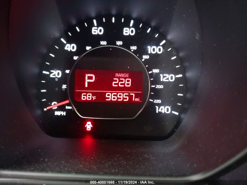 2017 KIA SOUL + - KNDJP3A50H7428133