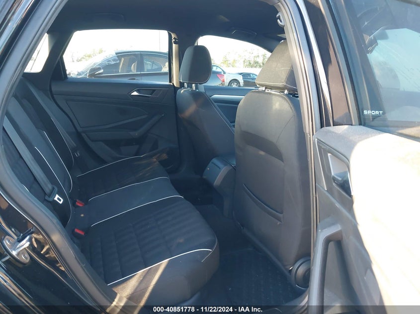 2024 VOLKSWAGEN JETTA VIN: 3VWBM7BU0RM006524