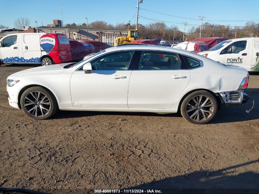 2018 Volvo S90 T6 Momentum VIN: LVY992MK2JP007781 Lot: 40851873