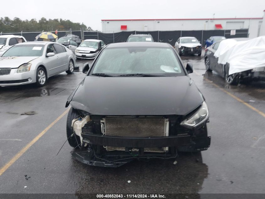 2017 HYUNDAI ELANTRA LIMITED - 5NPD84LFXHH106794