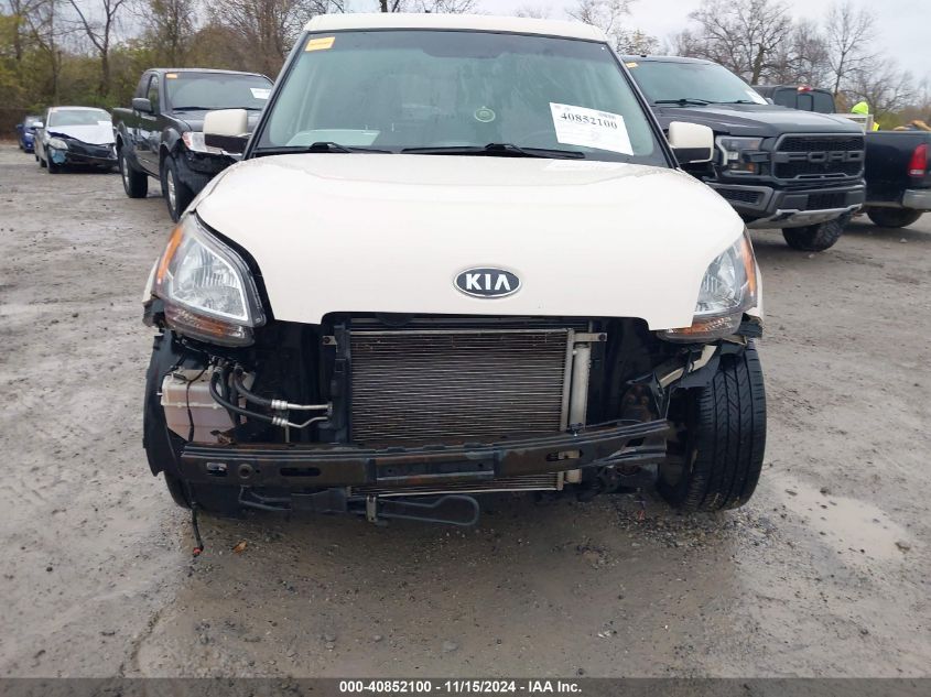 2011 Kia Soul ! VIN: KNDJT2A24B7716272 Lot: 40852100