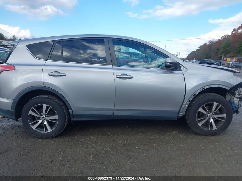 2018 TOYOTA RAV4 XLE VIN: 2T3WFREV5JW408363