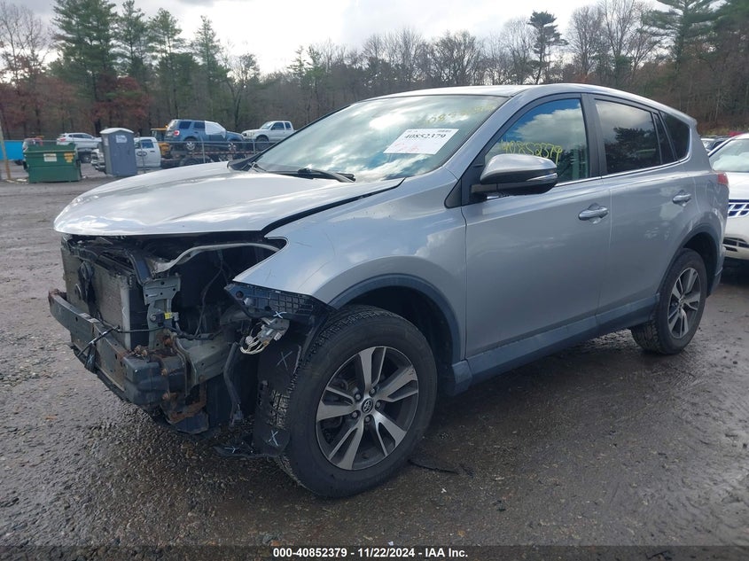 2018 TOYOTA RAV4 XLE VIN: 2T3WFREV5JW408363