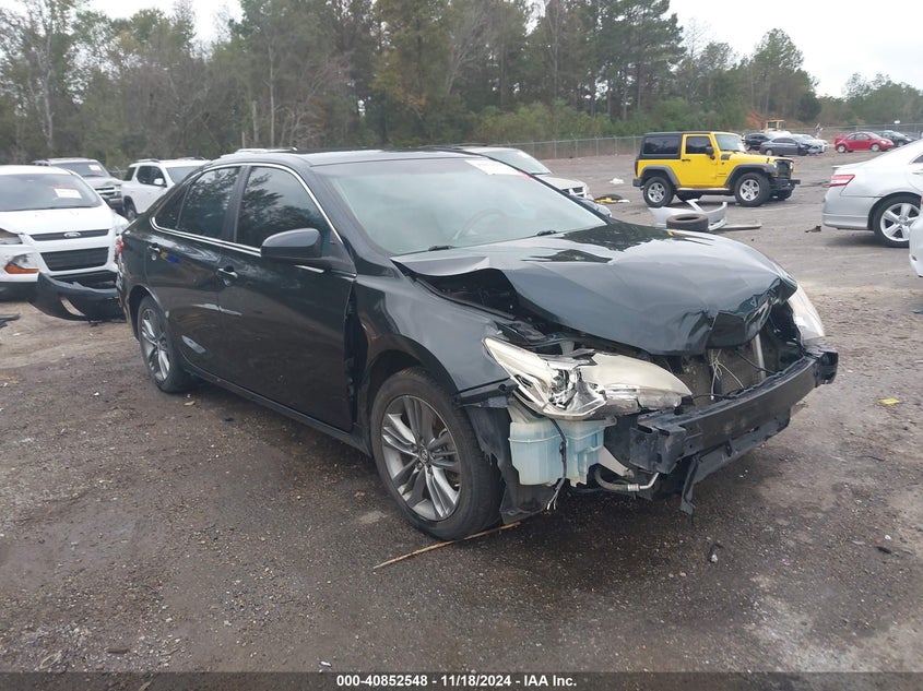 TOYOTA CAMRY SE 2017