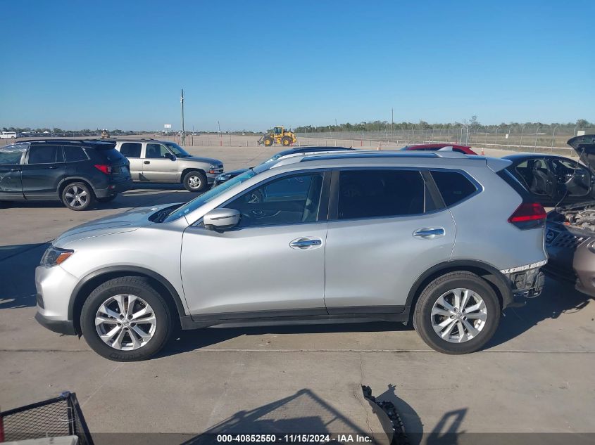 2017 Nissan Rogue Sv VIN: KNMAT2MT9HP563305 Lot: 40852550