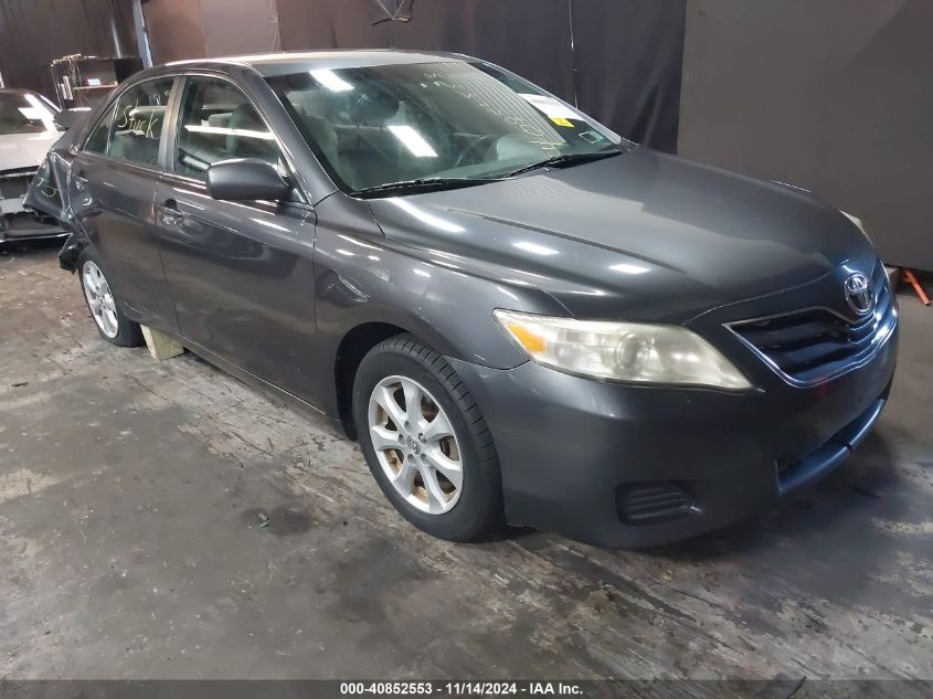 2011 Toyota Camry Le VIN: 4T1BF3EK1BU692988 Lot: 40852553