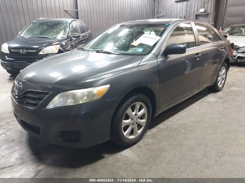 2011 Toyota Camry Le VIN: 4T1BF3EK1BU692988 Lot: 40852553