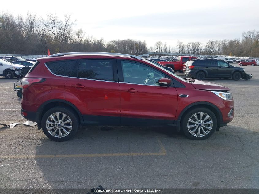 VIN 1FMCU9J99HUA60670 2017 FORD ESCAPE no.13