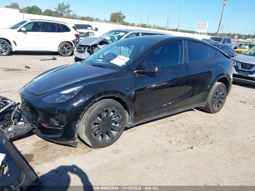 VIN 7SAYGAEE1PF837301 2023 TESLA MODEL Y no.2