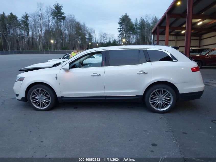 2019 Lincoln Mkt Reserve VIN: 2LMHJ5AT7KBL03784 Lot: 40852852