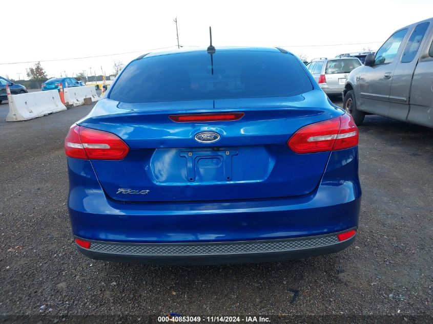 2018 Ford Focus Se VIN: 1FADP3F22JL272885 Lot: 40853049