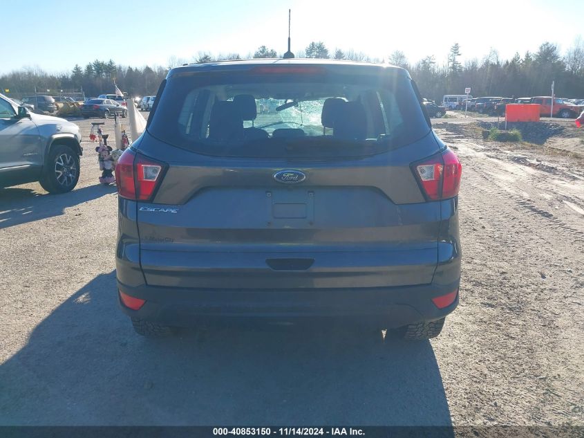 2019 Ford Escape S VIN: 1FMCU0F76KUA27832 Lot: 40853150