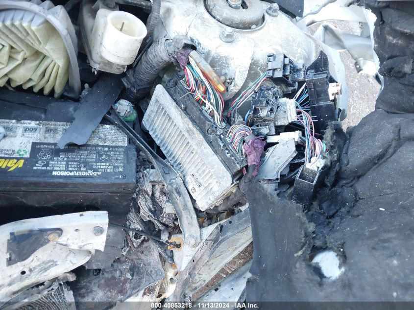 2014 TOYOTA CAMRY LE - 4T1BF1FK1EU405690