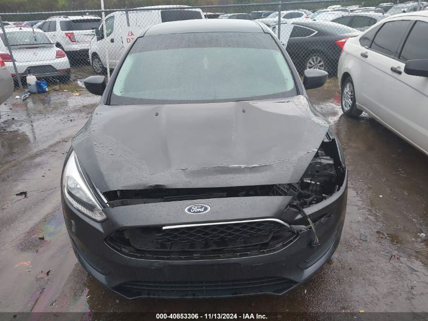 2018 Ford Focus Se VIN: 1FADP3K26JL255920 Lot: 40853306