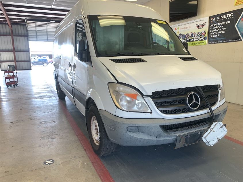 2011 Mercedes-Benz Sprinter 2500 VIN: WD3PE8CB0B5575663 Lot: 40853308