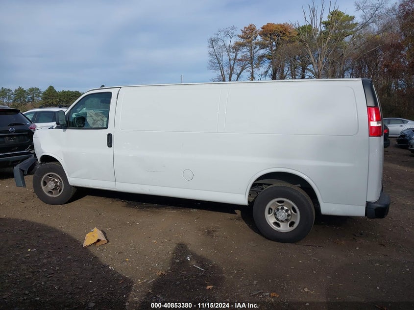 2018 CHEVROLET EXPRESS 2500 WORK VAN - 1GCWGBFG1J1160955