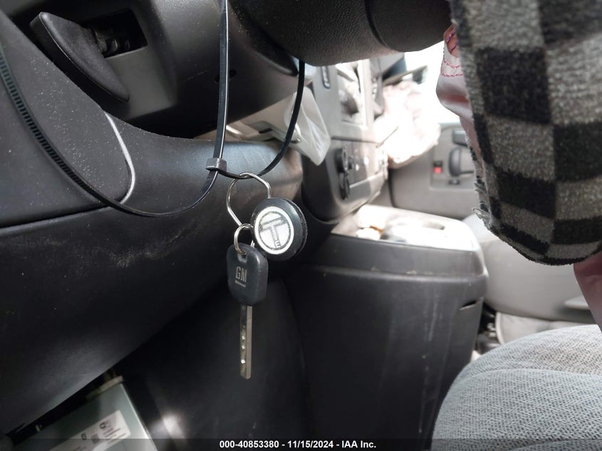 2018 CHEVROLET EXPRESS 2500 WORK VAN - 1GCWGBFG1J1160955