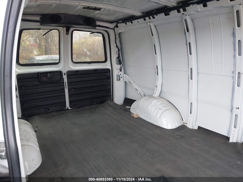 2018 CHEVROLET EXPRESS 2500 WORK VAN - 1GCWGBFG1J1160955