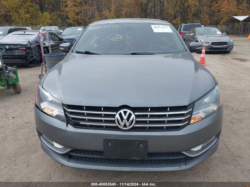 2013 Volkswagen Passat 2.5L Sel Premium VIN: 1VWCH7A35DC039742 Lot: 40853545