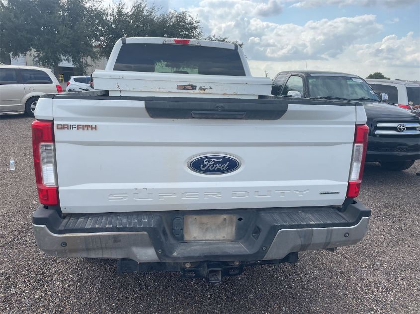 2019 Ford F250 Super Duty VIN: 1FT7X2B66KEF83087 Lot: 40853646