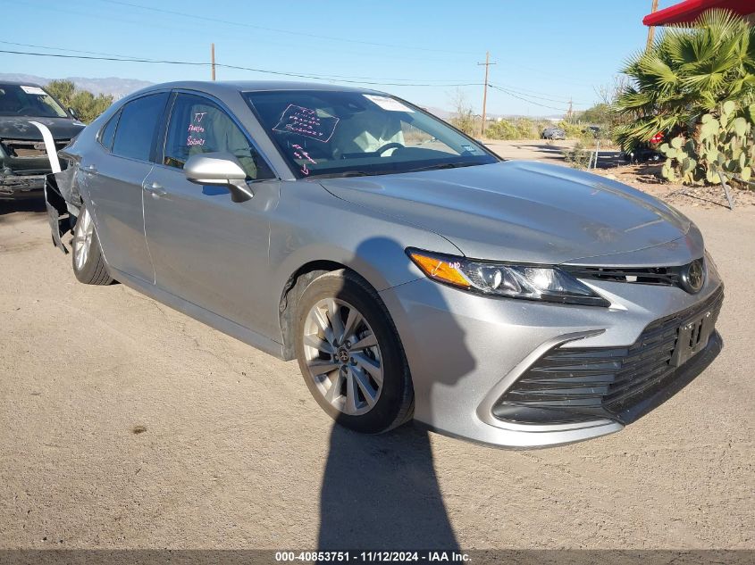 2023 Toyota Camry, LE