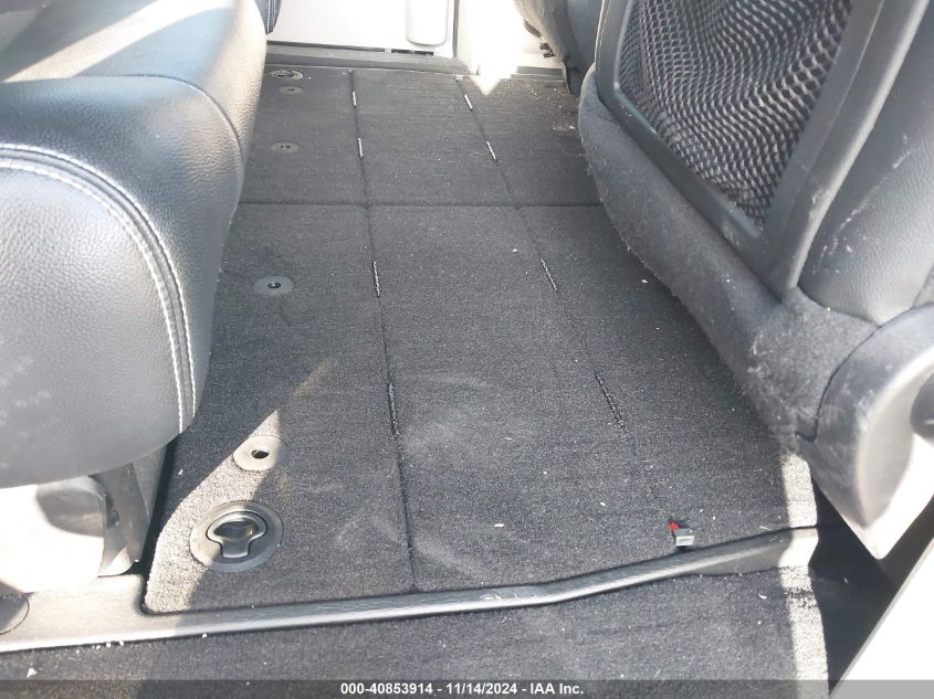 2019 DODGE GRAND CARAVAN VIN: 2C4RDGCG4KR621716