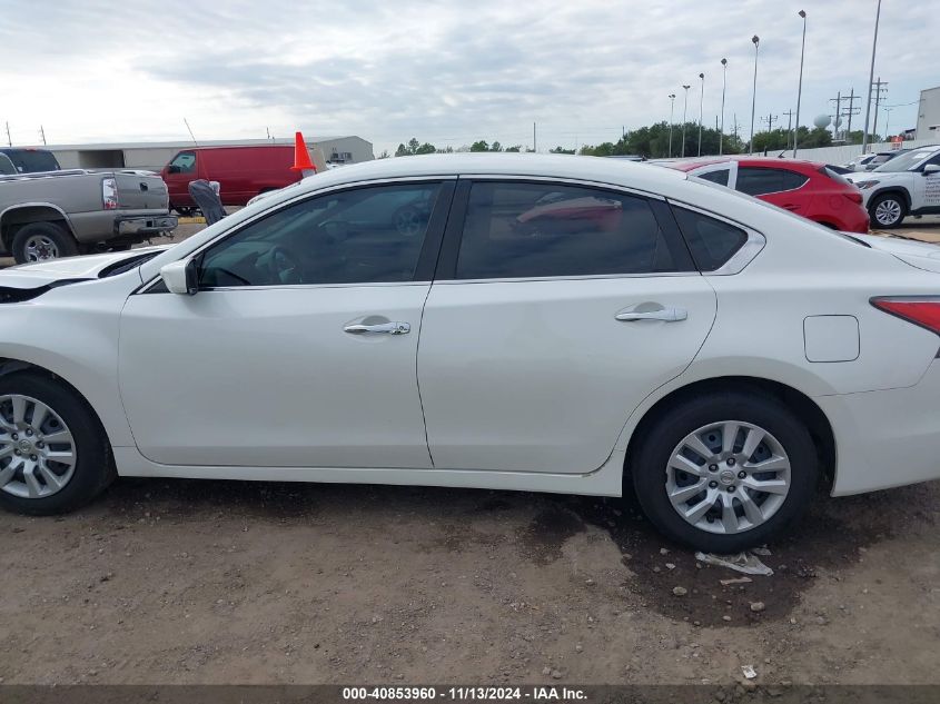 2014 Nissan Altima 2.5 S VIN: 1N4AL3AP3EN230155 Lot: 40853960