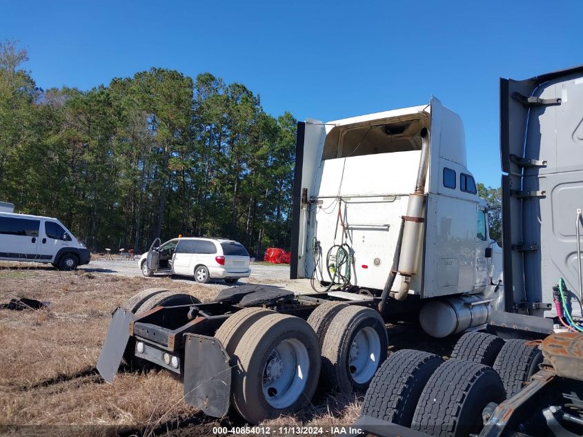 2007 International 9400 9400I VIN: 2HSCNAPR87C323540 Lot: 40854012